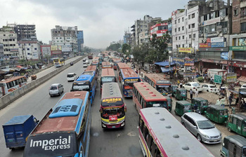 জামায়াতের সমাবেশে ঢাকামুখী মানুষের ঢল