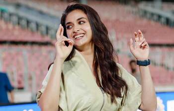 নতুন রূপে ধরা দিলেন র্কীর্তি সুরেশ