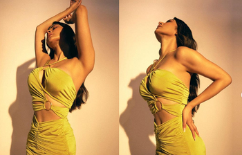 নজরকাড়া মৌনি রায়