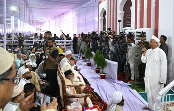প্রধান উপদেষ্টার ঈদের শুভেচ্ছা