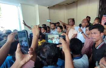 রাবিতে ছাত্রলীগকে অবাঞ্ছিত ঘোষণা