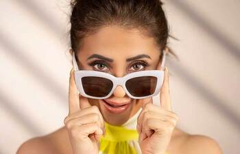 জেনে নিন ঊর্মিলার সম্পর্কে অজানা কিছু তথ্য