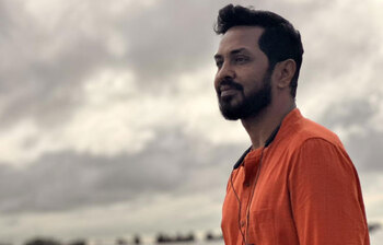 ছবিতে দেখুন এক গল্পকারের অদেখা জগৎ