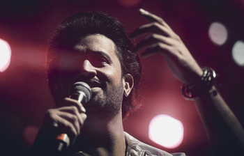 শুভ জন্মদিন সুরের জাদুকর আতিফ আসলাম