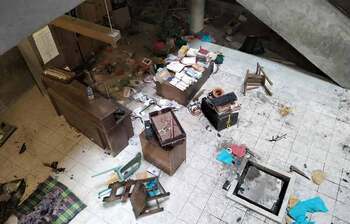 Chayanaut vandalized