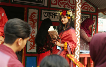ভালোবাসার রং বইমেলায়
