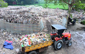 আজকের আলোচিত ছবি: ০৪ মে ২০২৫