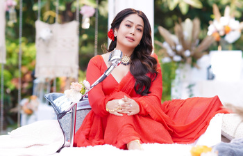 হিট গানের রানী নেহার চোখধাঁধানো কিছু মুহূর্ত