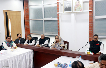 আজকের আলোচিত ছবি: ১৭ নভেম্বর ২০২৩