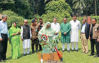 আজকের আলোচিত ছবি: ৫ জুন ২০২৩
