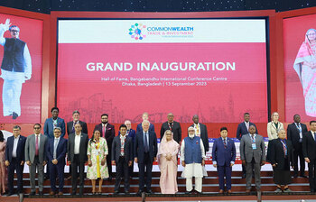 আজকের আলোচিত ছবি: ১৩ সেপ্টেম্বর ২০২৩