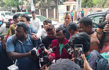 আজকের আলোচিত ছবি: ১ এপ্রিল ২০২৩