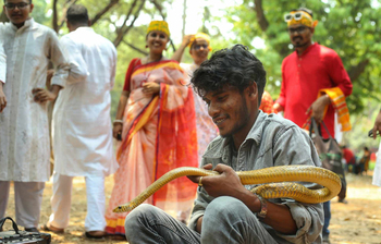 রাজধানীতে জমজমাট বৈশাখী মেলা