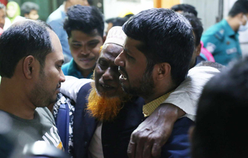 স্বজনদের আহাজারিতে ভারী ঢাকা মেডিকেল