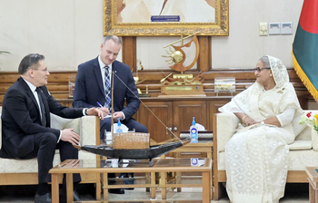 আজকের আলোচিত ছবি: ২ এপ্রিল ২০২৪