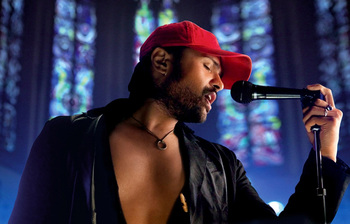 অটো টিউনের জাদুকর নাকি হিট মেশিন? হিমেশ রেশামিয়ার গল্পটা অন্যরকম