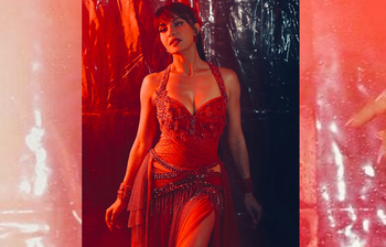 শ্রীলঙ্কা মাতালেন জ্যাকলিন