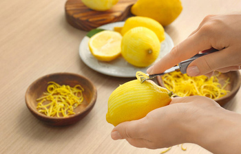 লেবুর খোসাতেও মিলবে ভিটামিন ‘সি’