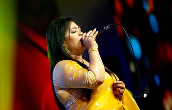 ‘লোকগানের রানি’ মমতাজের জন্মদিন আজ