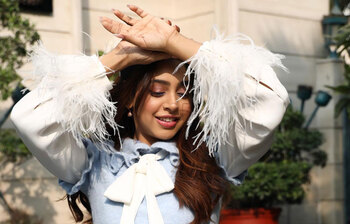 ছোট পর্দার মিষ্টি হাসির তারকা নীতি