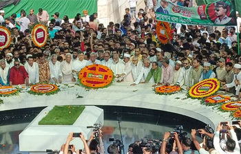 আজকের আলোচিত ছবি: ৭ নভেম্বর ২০২৫