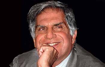 নীরবতার ভেতর দিয়ে গড়ে ওঠা এক কিংবদন্তি রতন টাটা