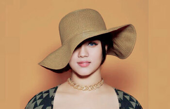 টালিউডের স্টাইল সেনসেশন ঋত্বিকা