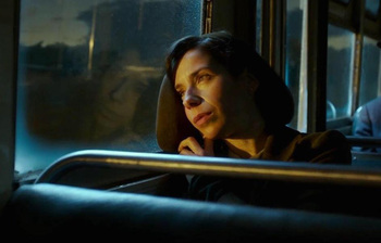 সালি হকিন্স: চোখের ভাষায় হৃদয়ের গল্প বলা এক অভিনেত্রী