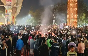 শাহবাগে ছাত্র-জনতার ঢল