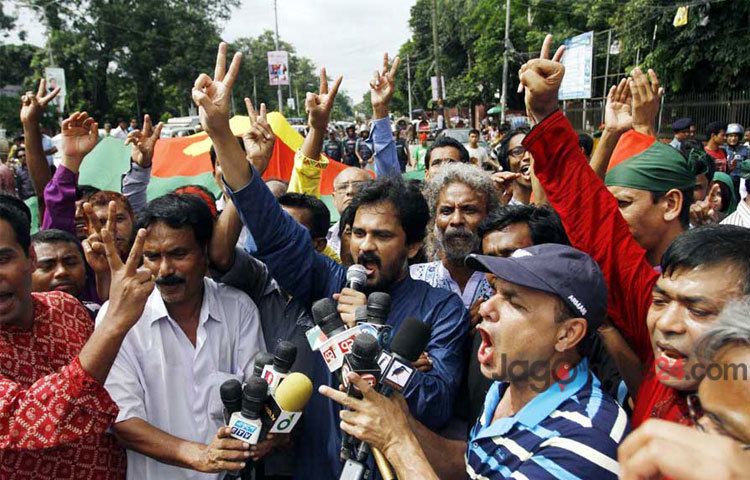সাকার মৃত্যুদণ্ডের রায় বহালে গণজাগরণ মঞ্চের উল্লাস।
