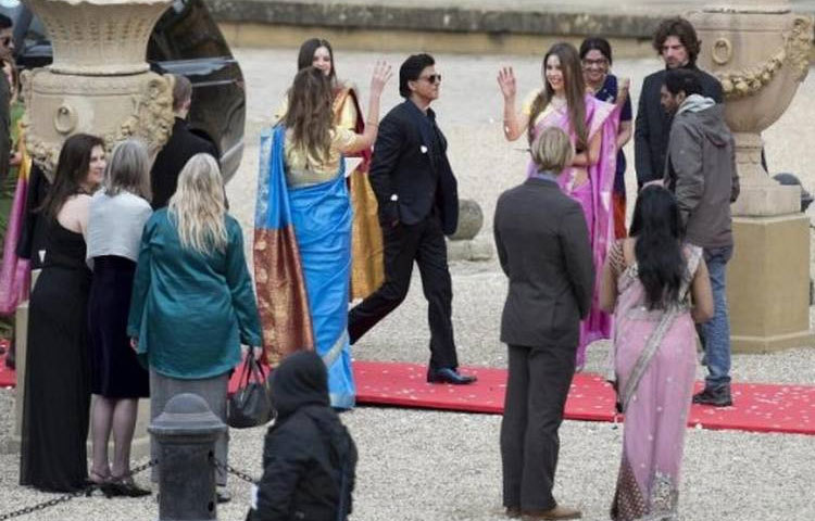 ইংল্যান্ডে ফ্যান ছবির শ্যুটিংয়ে ব্যস্ত শাহরুখ