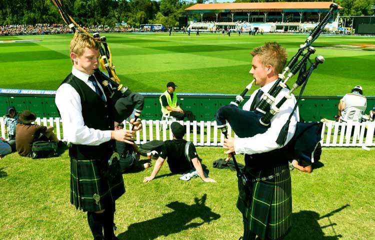 সামাজিক যোগাযোগ মাধ্যমে ২০১৫ বিশ্বকাপ ক্রিকেটে আলোচিত ছবি...