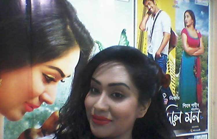 জাকিয়া বারী মম ও অভিনেতা আরিফিন শুভ অভিনীত ছুঁয়ে দিলে মন