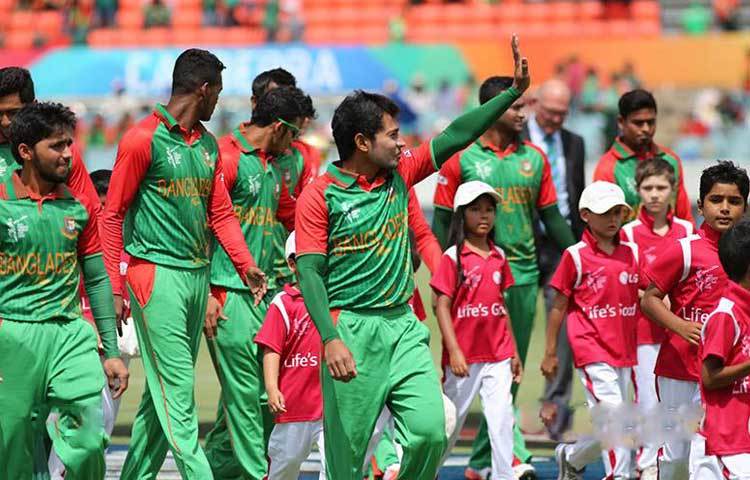 সামাজিক যোগাযোগ মাধ্যমে ২০১৫ বিশ্বকাপ ক্রিকেটে আলোচিত ছবি...