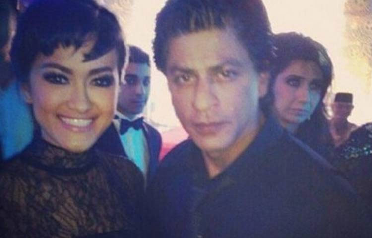 ইংল্যান্ডে ফ্যান ছবির শ্যুটিংয়ে ব্যস্ত শাহরুখ