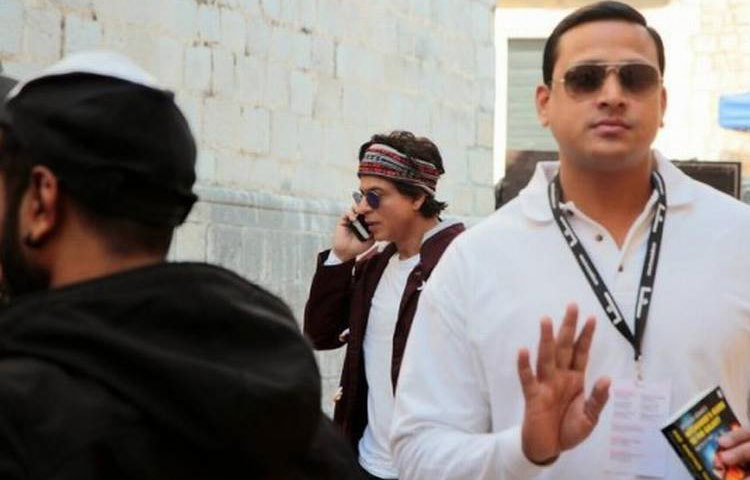 ইংল্যান্ডে ফ্যান ছবির শ্যুটিংয়ে ব্যস্ত শাহরুখ