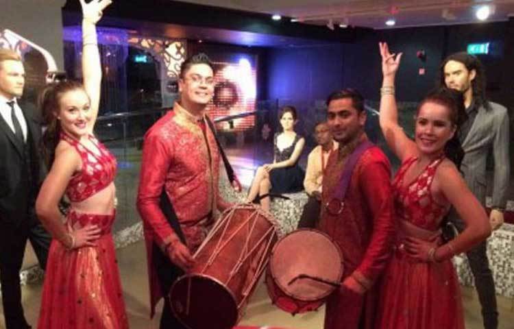 বিগ বি, বাদশাদের পাশাপাশি লন্ডনের মাদাম তুসোর মিউজিয়ামে জায়গা পেল ক্যাটরিনার মোমের মূর্তি