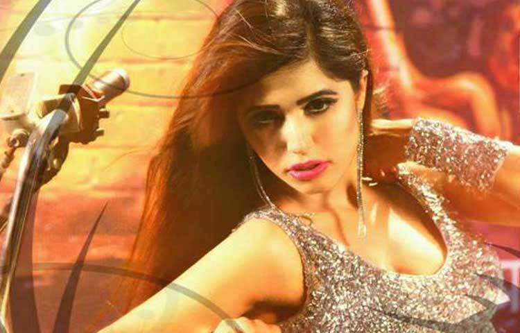 ছাড়পত্র পেল আলোচিত মডেল নায়লা নাঈম অভিনীত প্রথম ছবি &lsquo;রানআউট&rsquo;