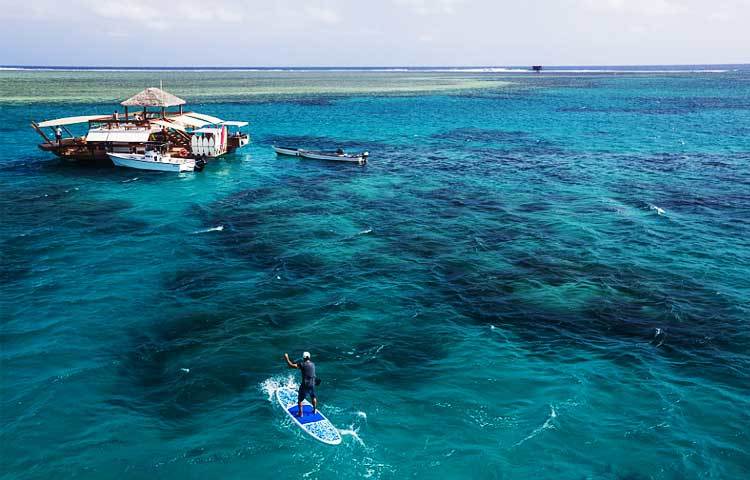 মালদ্বীপে ভাসমান রিসোর্ট : প্রাণ ও প্রকৃতি এক হয়ে মিশেছে যেখানে...