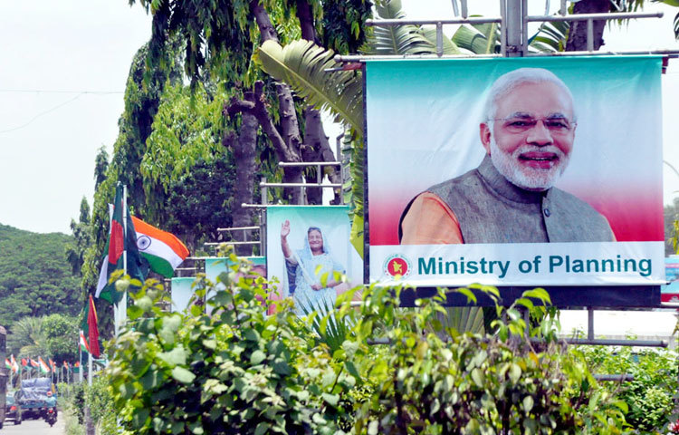 ভারতের প্রধানমন্ত্রী নরেন্দ্র মোদির সফর উপলক্ষে রাজধানী ঢাকার প্রস্তুতি প্রায় সম্পন্ন হয়েছে