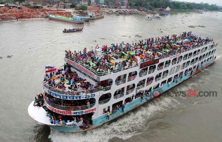 আসন্ন ঈদুল ফিতরে প্রিয় জনদের সঙ্গে ঈদ আনন্দ উপভোগ করতে বাড়ির উদ্দেশ্যে নগর ছাড়তে শুরু করেছেন ঘরমুখো মানুষ। শেষ মুহূর্তে যানবাহনগুলোর কোথাও কোনো ফাঁকা নেই