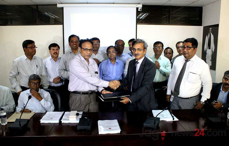 মঙ্গলবার দুপুরে রাজধানীর রেলভবনে ভারতীয় পরামর্শক প্রতিষ্ঠানের সঙ্গে চুক্তি স্বাক্ষরিত হয়েছে