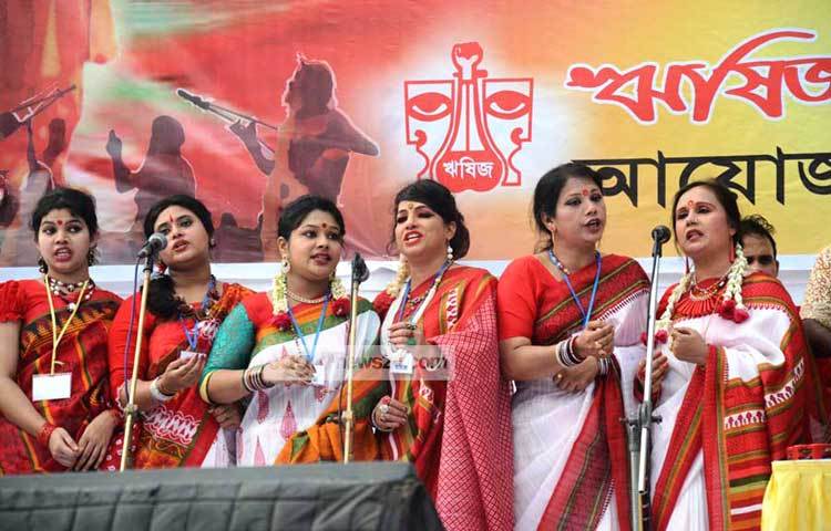 ঋষিজ শিল্পী গোষ্ঠীর প্রাণবন্ত বৈশাখী আয়োজন। ছবি : বিপ্লব দিক্ষিৎ।