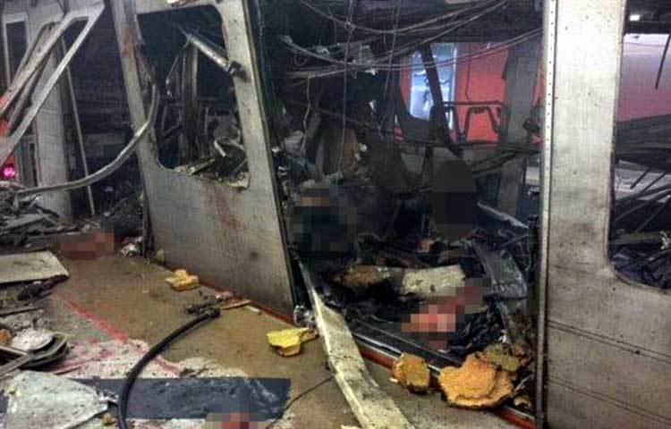 বিস্ফোরণের পর লণ্ডভণ্ড দৃশ্য। ছবি : ডেইলি মেইল।