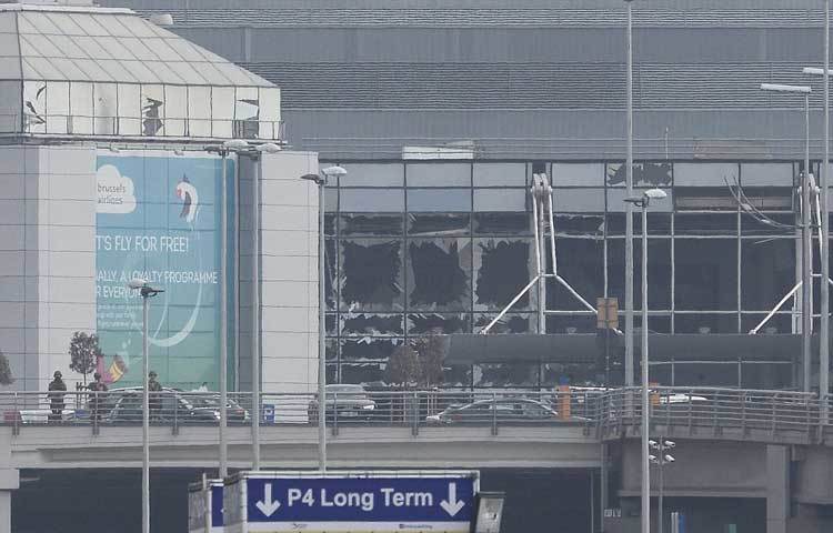 এ বিস্ফোরণ দু&rsquo;টির কারণ এখনো জানা যায়নি। ছবি : ডেইলি মেইল।