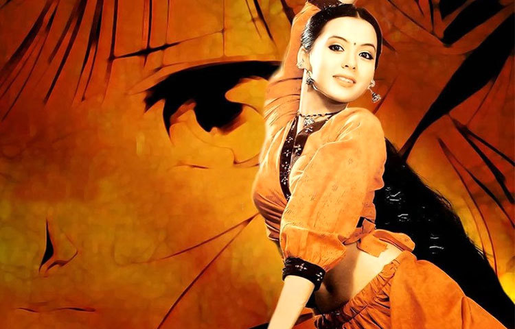 অভিনয়ে পারদর্শিতা থাকলেও ঈষা নৃত্যের মানুষ বলেই নিজেকে পরিচয় দিতে পছন্দ করেন।