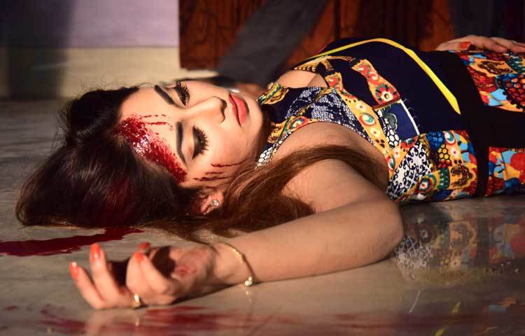 এ ছবিতে নিরব একজন পেশাদার খুনির চরিত্রে অভিনয় করছেন। রাজধানীর আফতাব নগর শুটিং স্পট থেকে ছবি তুলেছন-মাহবুব আলম