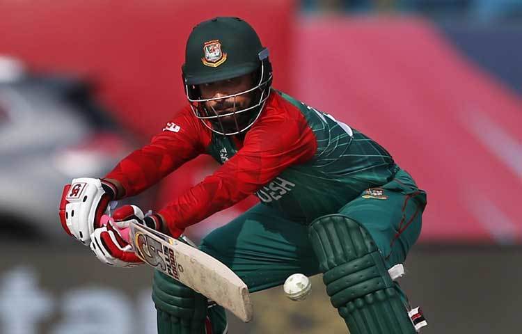 তামিম ইকবাল অপরাজিত ৮৩ রান করেছেন।