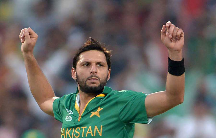 পাকিস্তানের কাছে ৫৫ রানের পরাজয় দিয়েই টি-টোয়েন্টি বিশ্বকাপের মূল পর্ব শুরু করলো বাংলাদেশ।