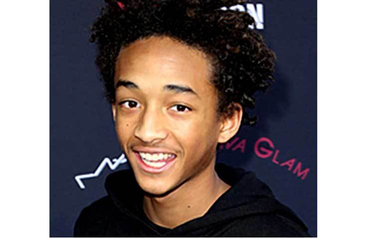 জ্যাডেন স্মিথ : ১৬ বছর এই খুদে ধনীর বার্ষিক আয় ৮০ লক্ষ মার্কিন ডলার। জ্যাডেন গত এক দশক ধরে হলিউডের বিভিন্ন চলচ্চিত্র ও সিরিয়ালে কাজ করে চলেছে।